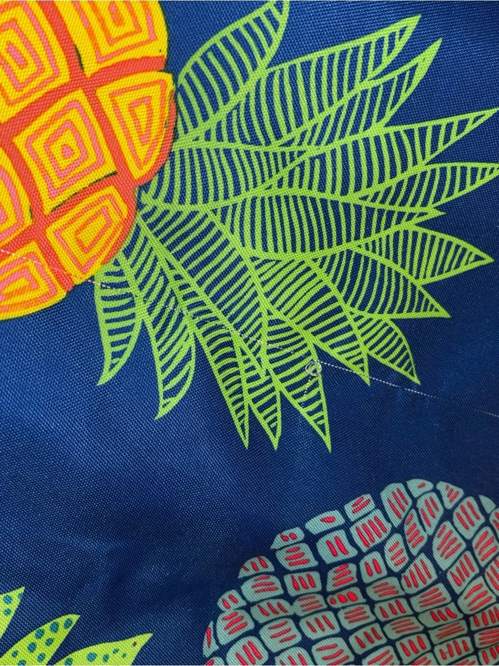 Max Studio vibrant navy